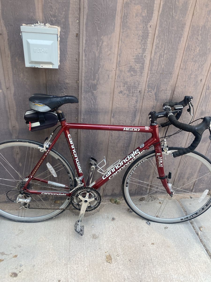 Cannon Bell race bike