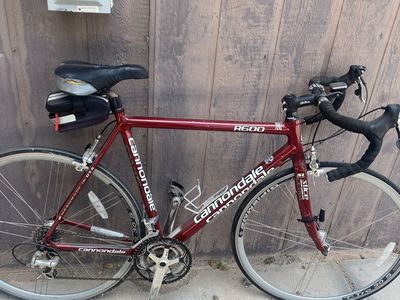 Cannon Bell race bike