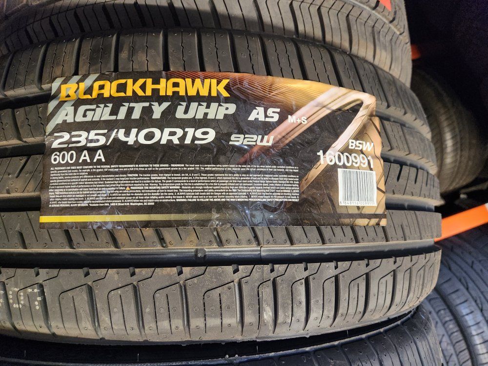 235/40r19 blackhawk agility uhp