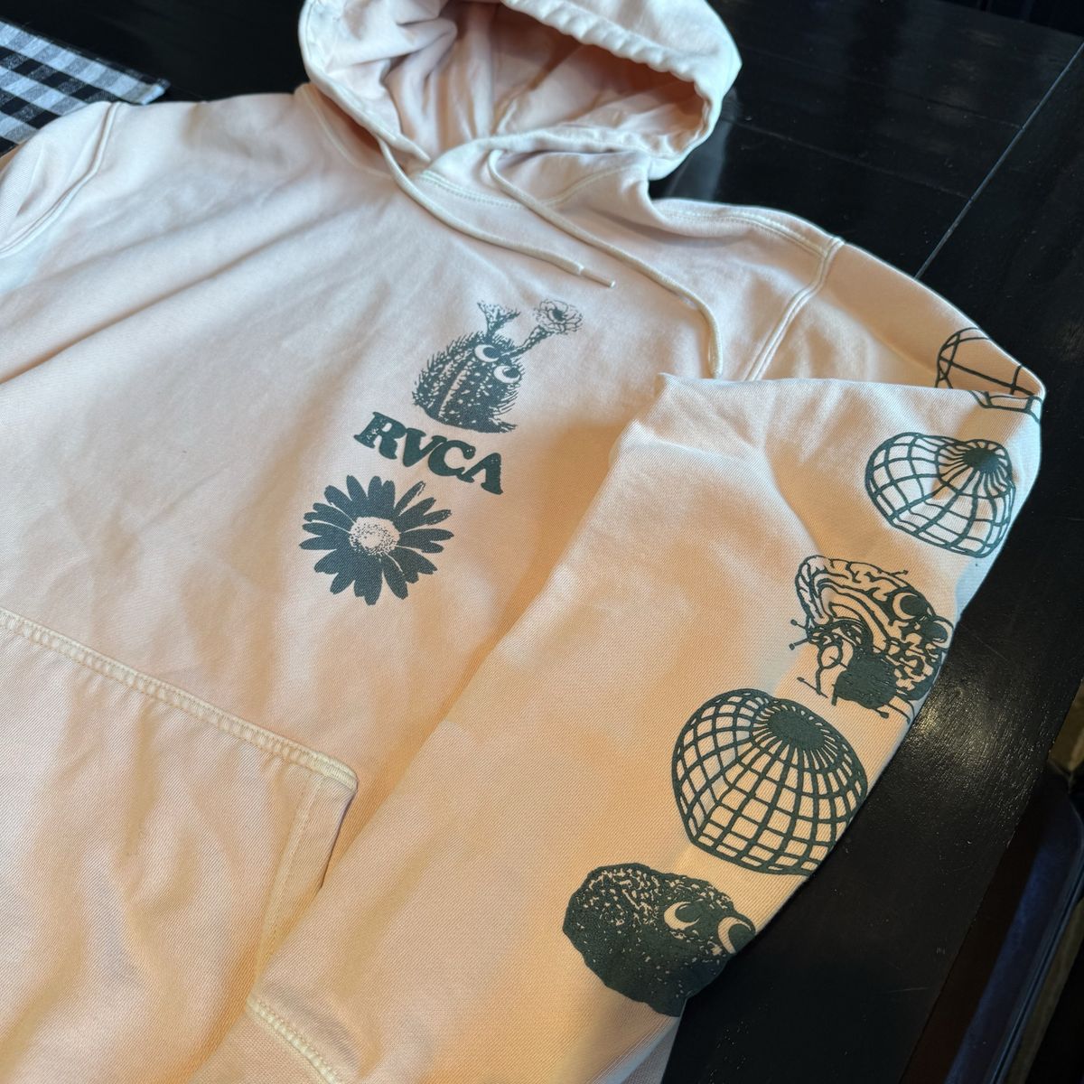 New RVCA Hoodie Men’s Medium