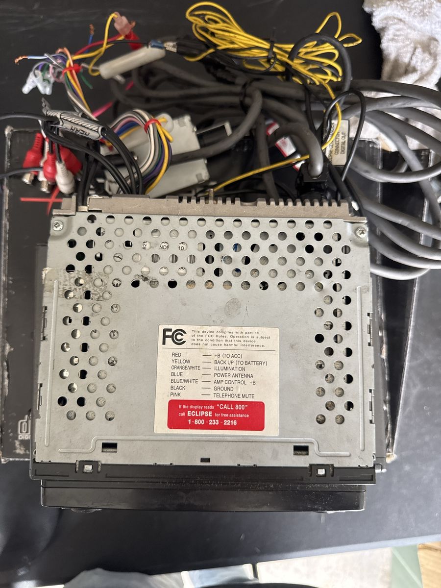 Main image 6