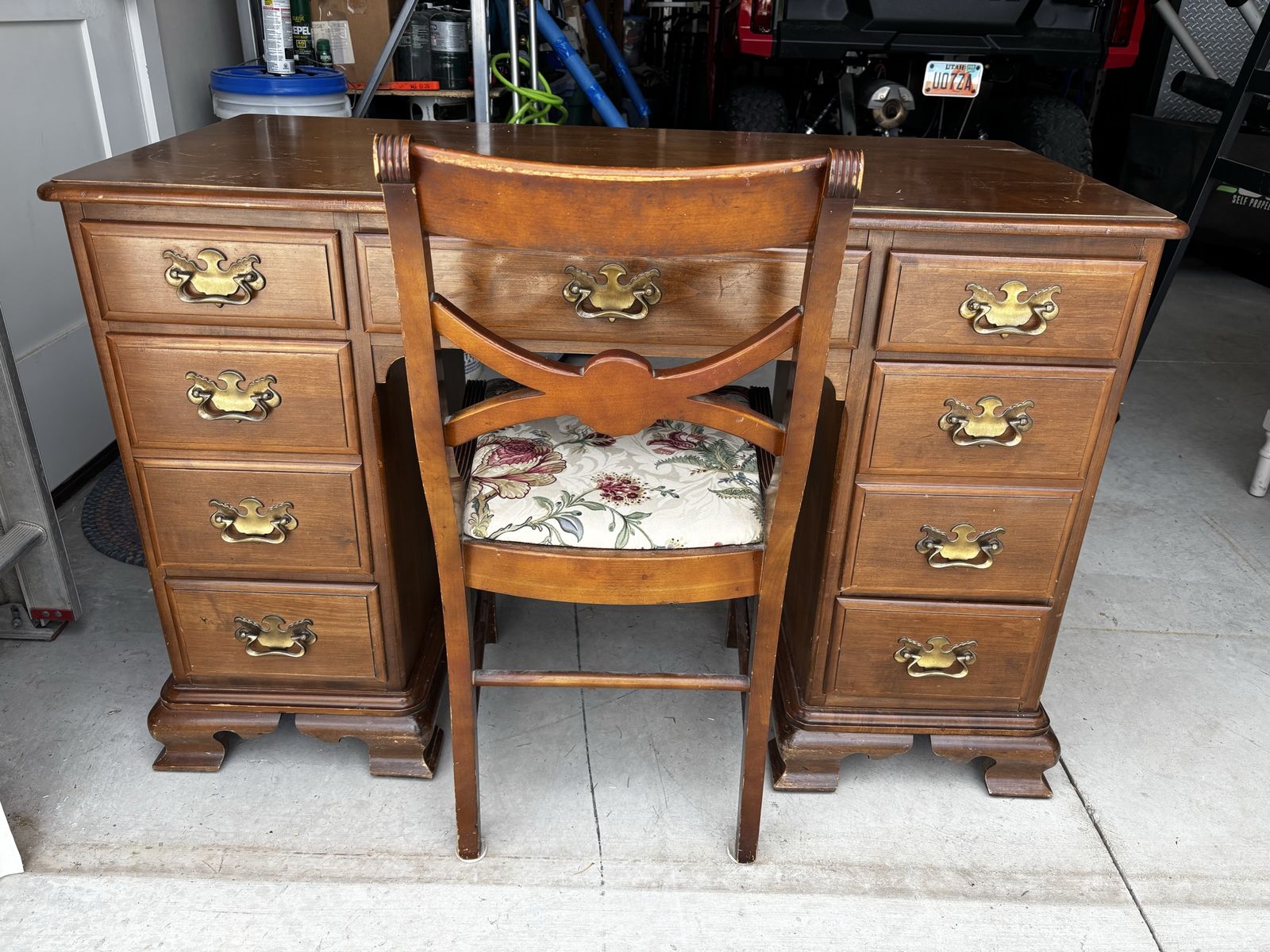 Adorable Vintage Wood Desk with Chair