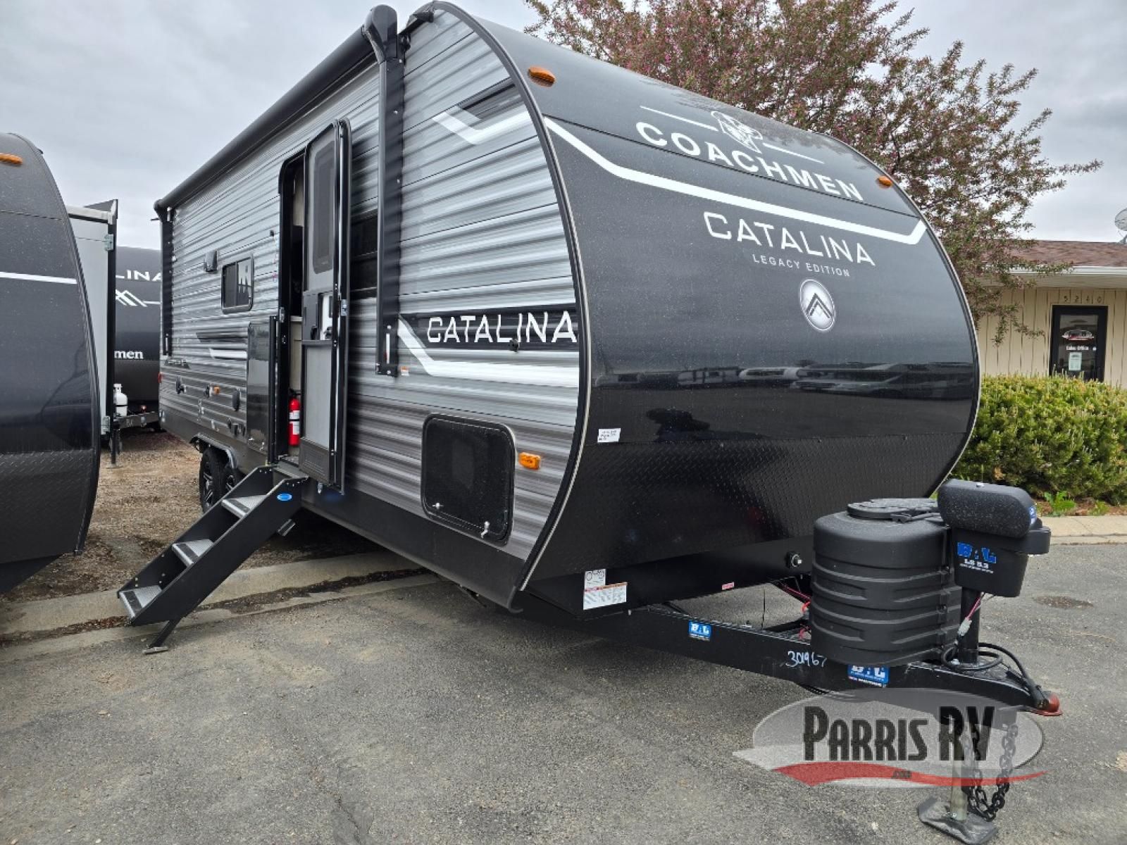 New 2025 Coachmen RV Catalina Legacy Edition 243RBS
