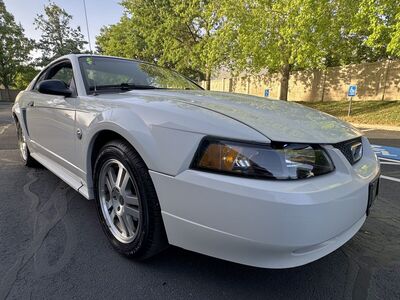 2004 FORD MUSTANG Deluxe