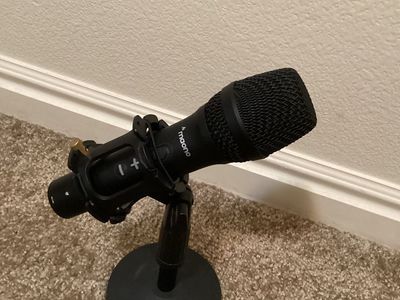 Dynamic Microphone USB and XLR