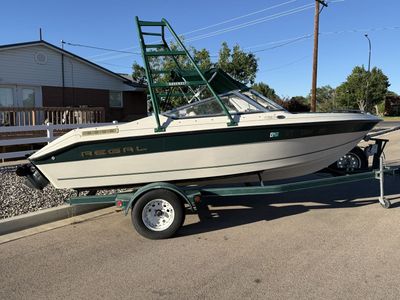 1997 Regal boat