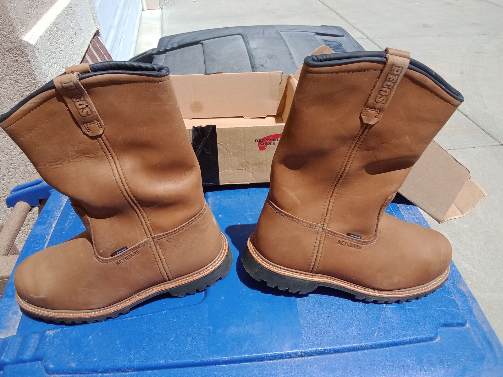 Red Wing men's steel toed boots 11.5