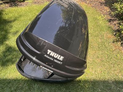 Thule Atlantis 1800XT Rooftop Cargo Carrier Box with Key