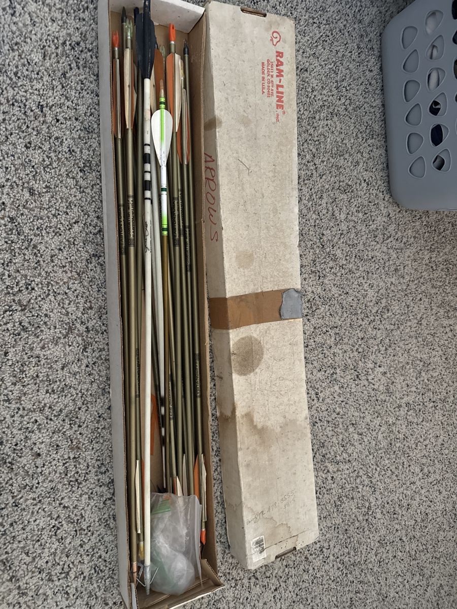 2 dozen Easton 2117 arrows