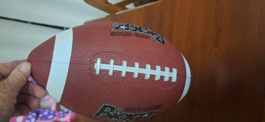 Brand New Biggz Football
