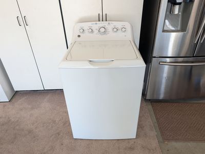 Well Maintained GE Washer Model GTW465ASN9WW Top Load Washing Machine