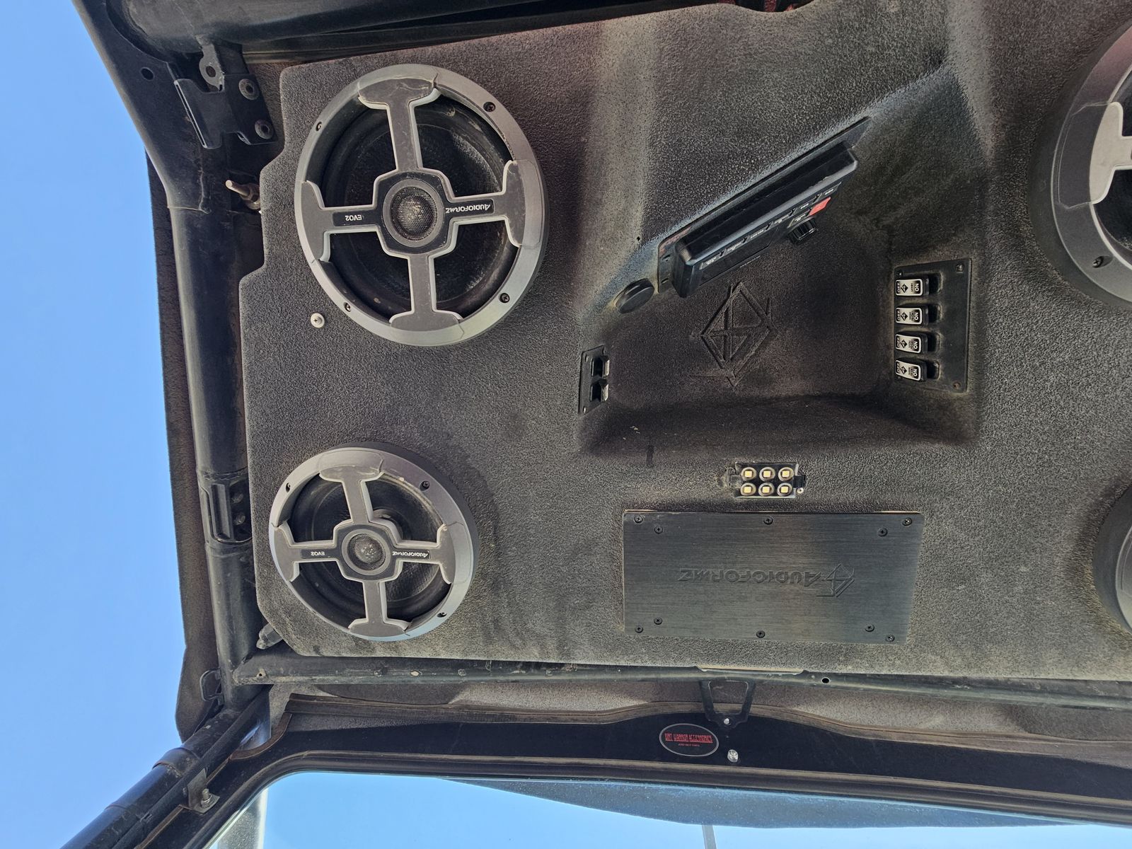 Main image 38