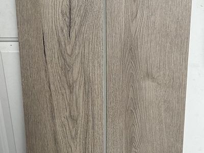 Lifeproof Hockley Oak Click Lock Waterproof Luxury Vinyl Plank Flooring