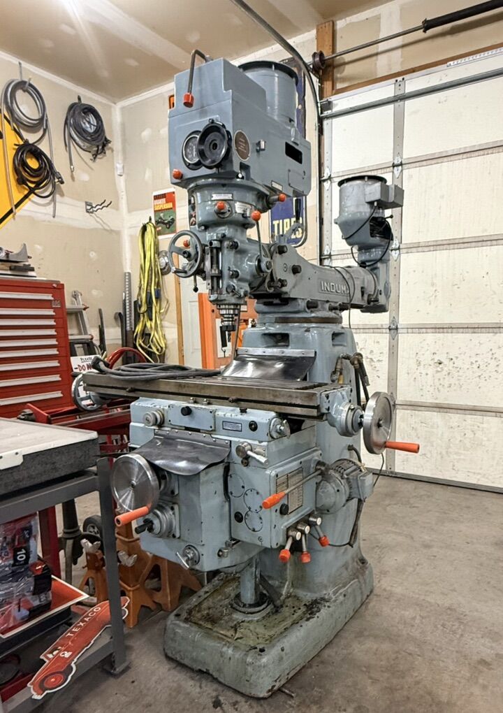 Induma 1S-43 Vertical Milling Machine