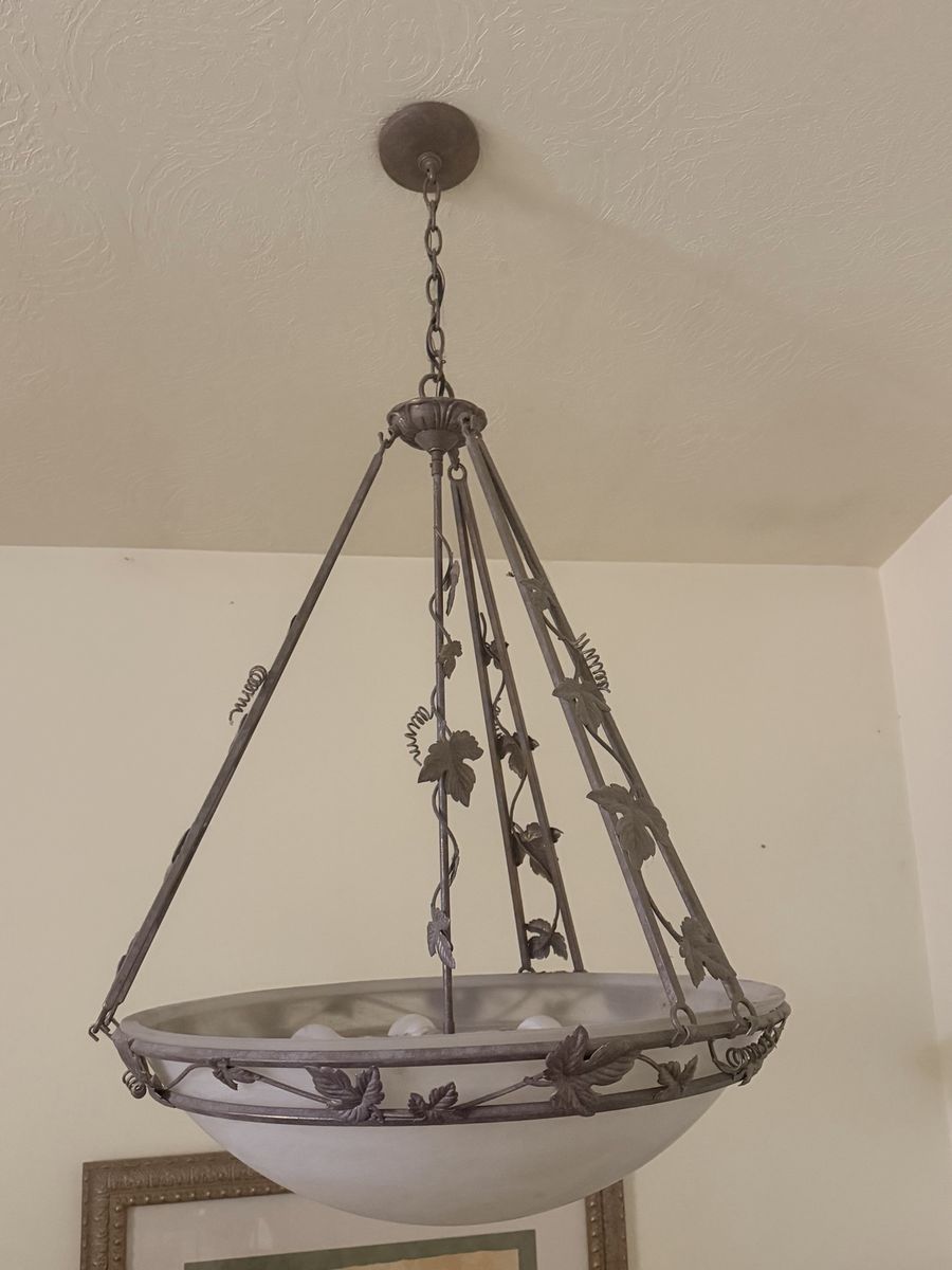 Main image 4