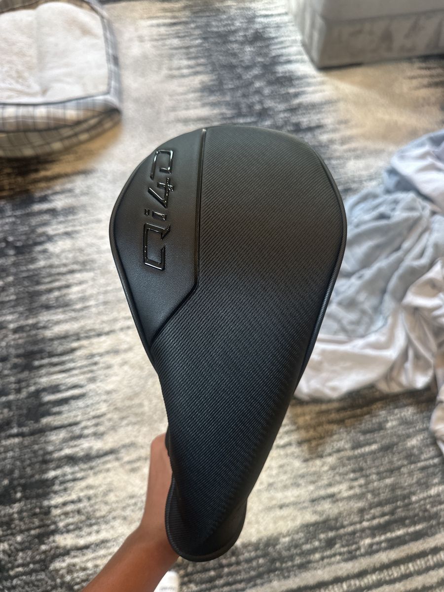 Taylormade Qi40 driver