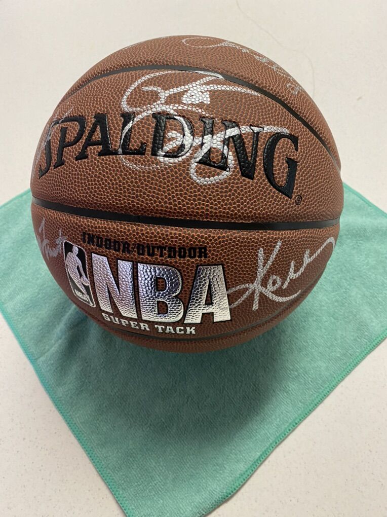 LA Lakers Kobe Team Autograph Basketball Auto's