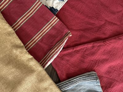 PILLOW SHAMES POTTERY BARN SIZES & COLORS