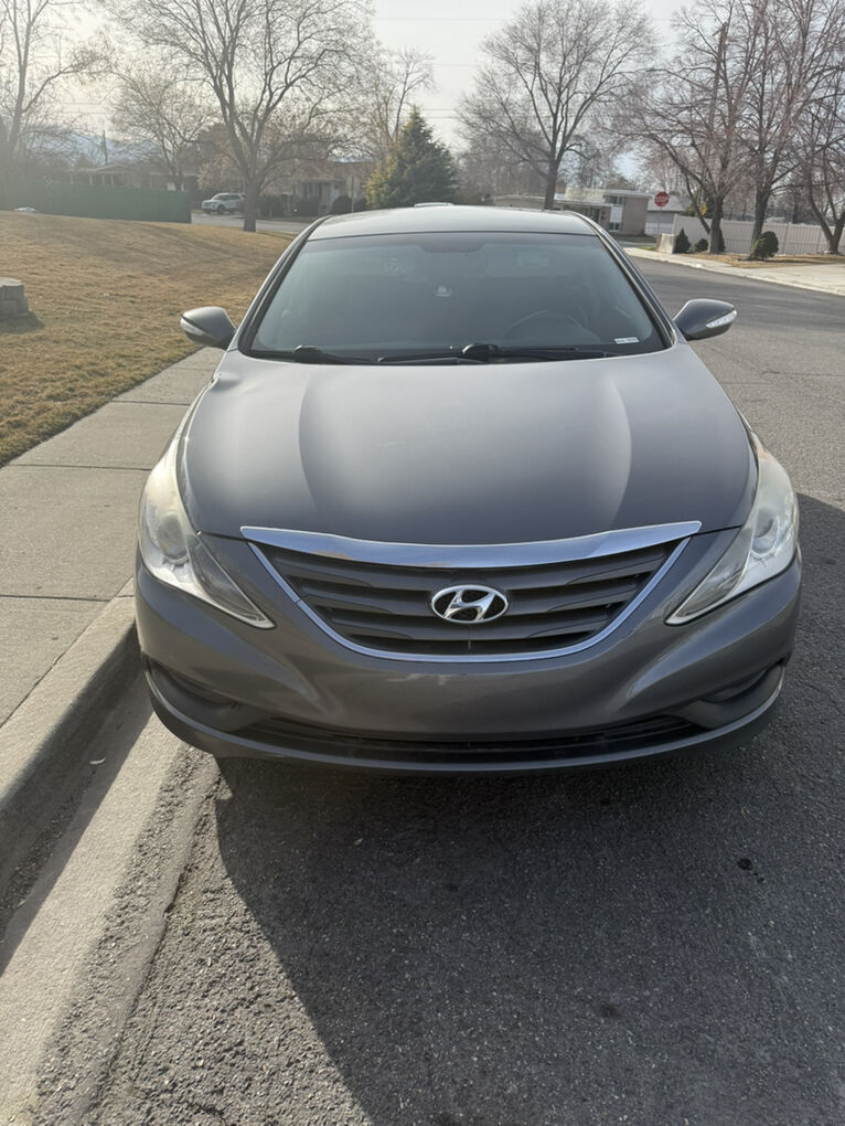 2014 HYUNDAI SONATA GLS