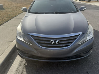 2014 HYUNDAI SONATA GLS