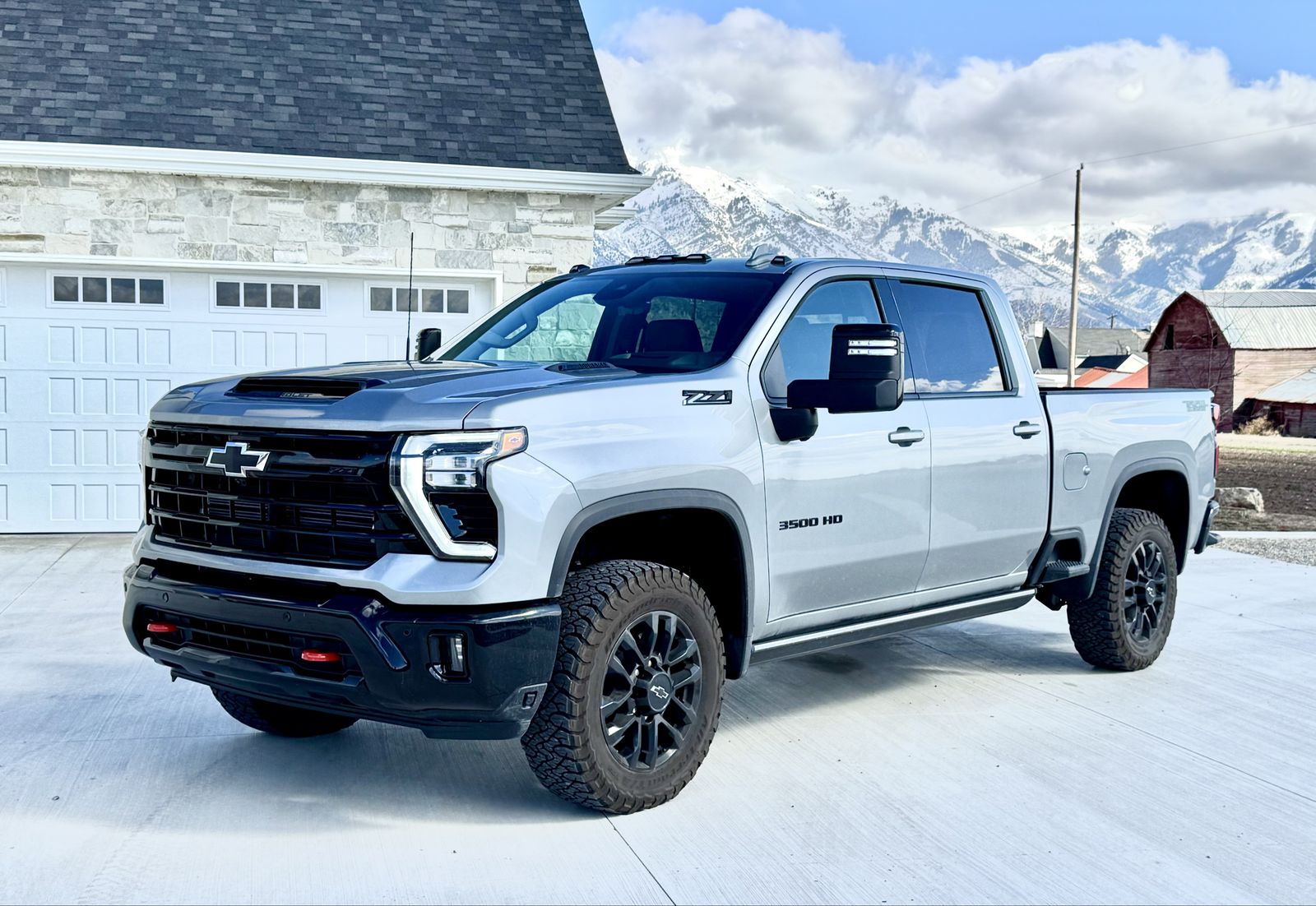 2025 Chevrolet Silverado 3500HD LTZ
