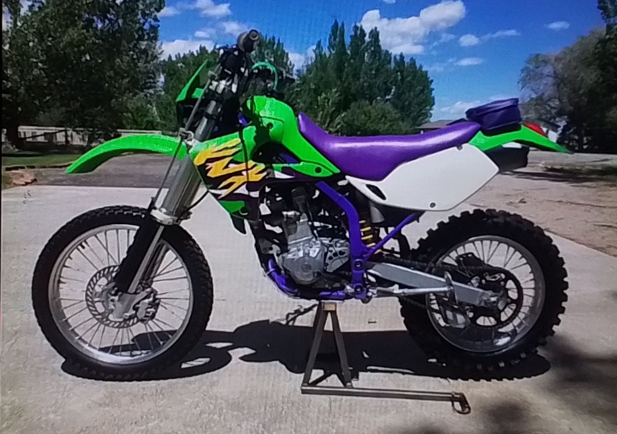 Pristine 1998 KLX 300R Dirt Bike