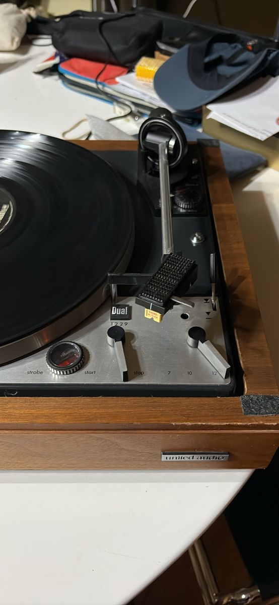 Dual 1229 Turntable w/ Dust Cover. Good Condition. TESTED & WORKING