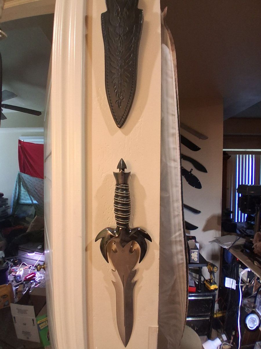 1995 Gil Hibben "Warbird"
