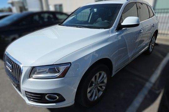 2015 Audi Q5 2.0T quattro Premium Plus