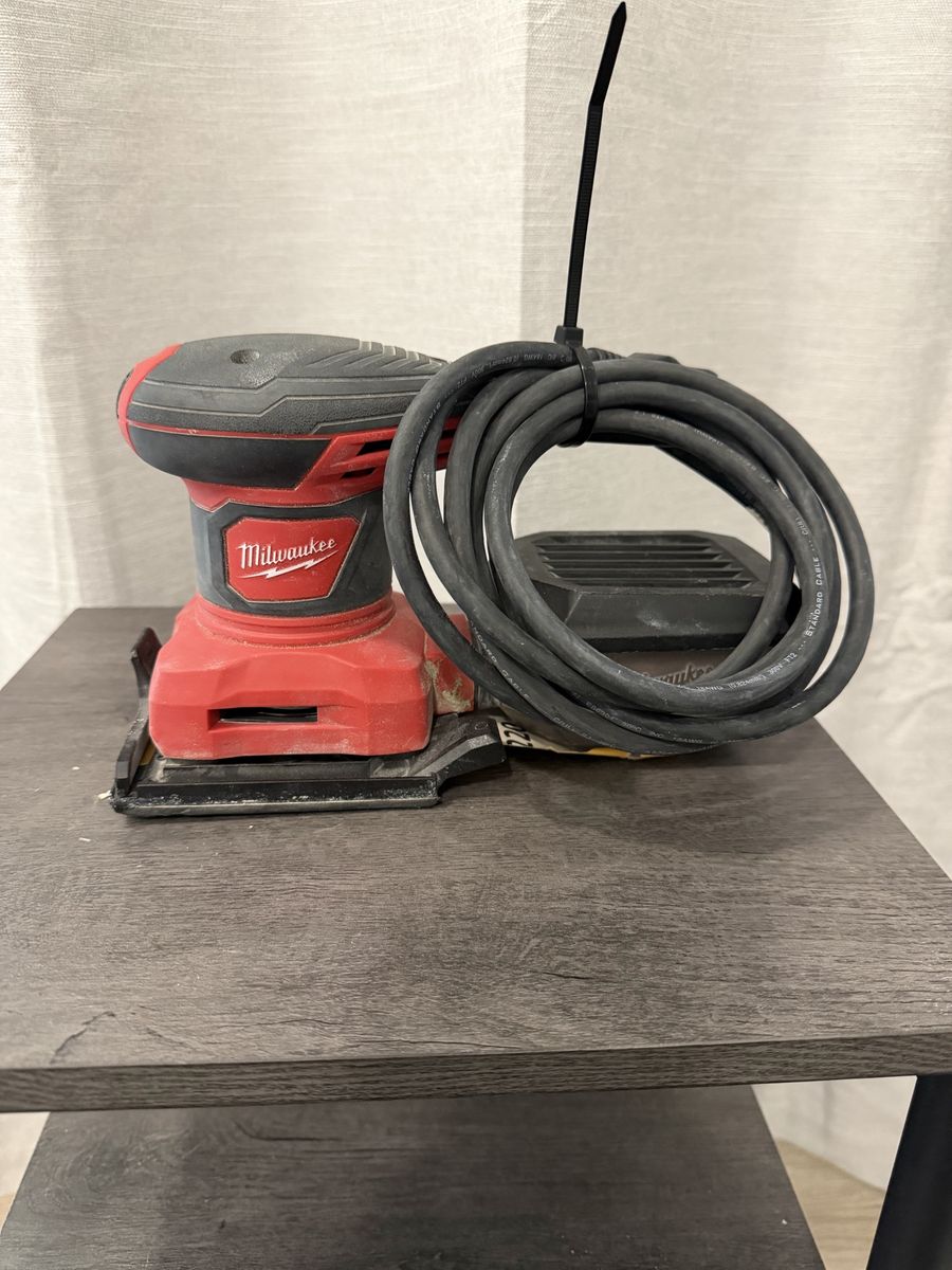 Milwaukee Corded Orbital Sander - Used Power Tool