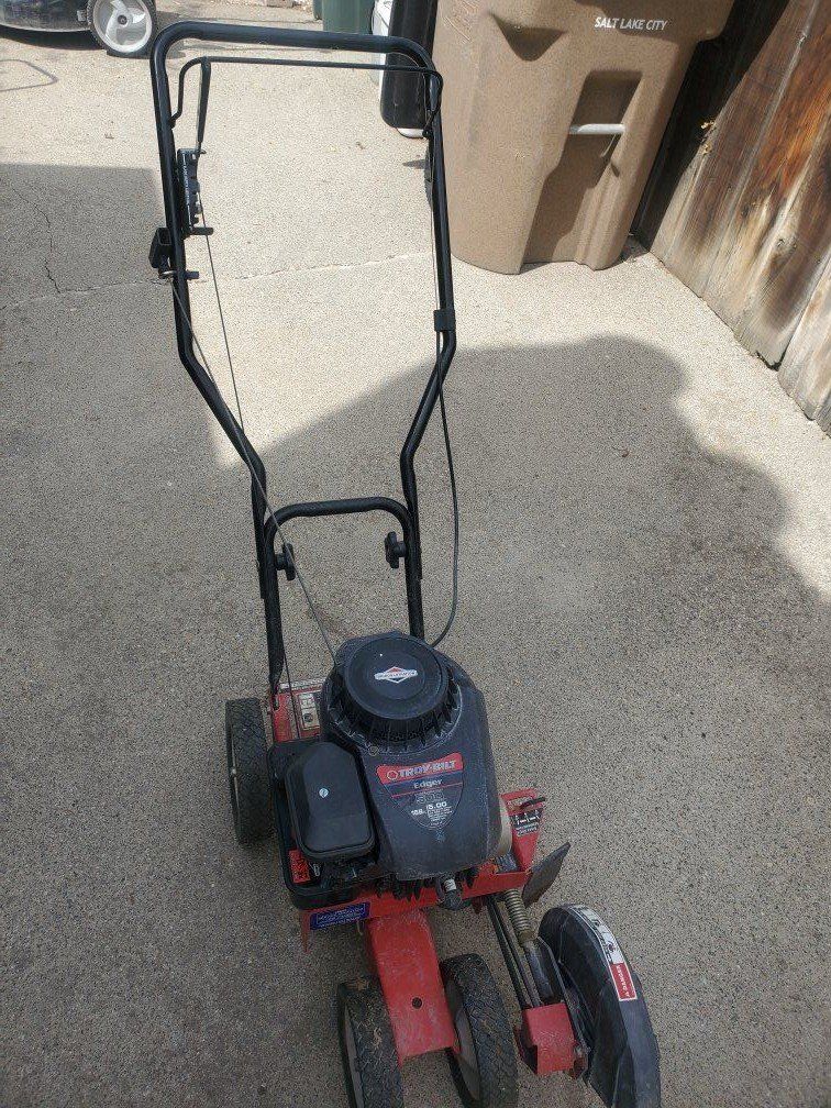 Troy-Blit Edger, 5.0 ft-lb engine