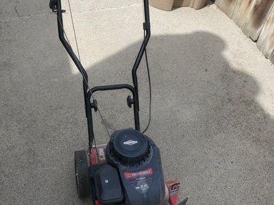 Troy-Blit Edger, 5.0 ft-lb engine