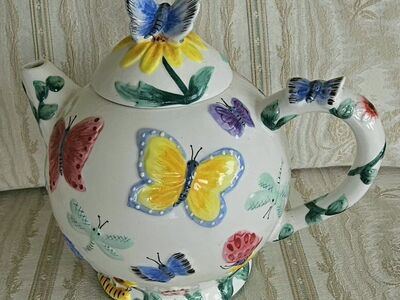 Tea Pot Butterflies