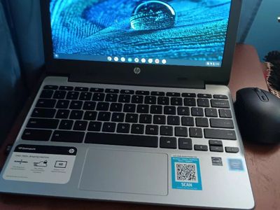 HP ChromebookOS Laptop with Wireless Mouse