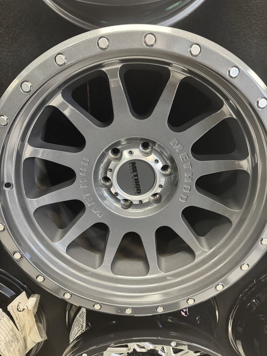 BRAND NEW SET OF METHOD RACE WHEELS 20x10 GLOSS TITANIUM