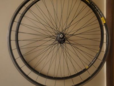 Ultegra mavic wheels broken spoke
