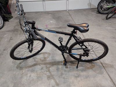 Diamondback mountain bike
