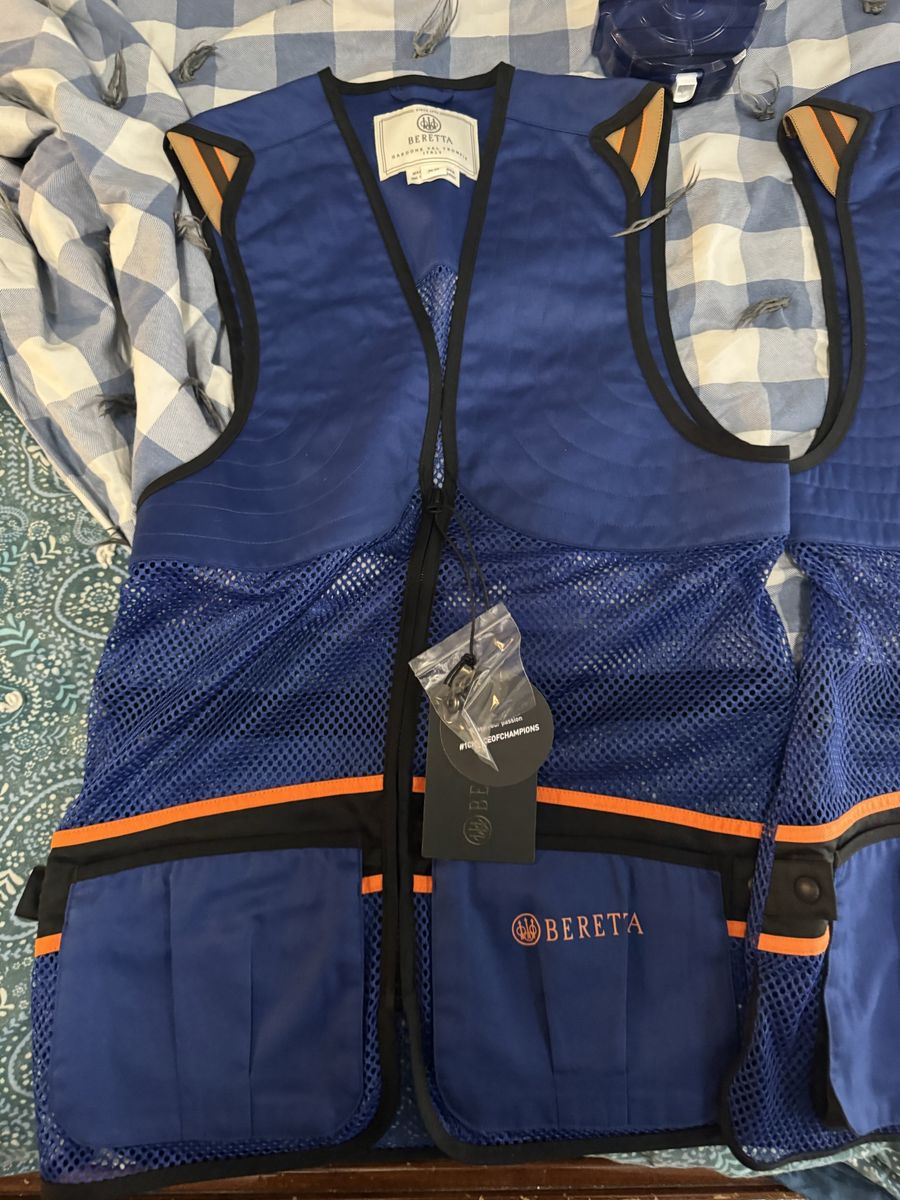 Beretta Sporting Clays Trap Shooting Vests 2 Sizes XS & Small Blue