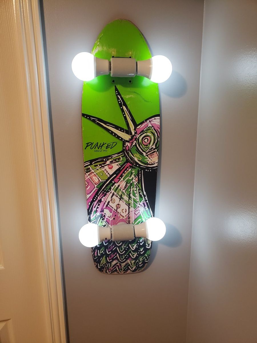 Skateboard Wall Light Boys Room Decor Skate Board w Remote- Cool Gift