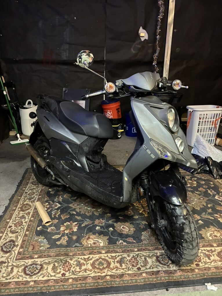 Super Cool Cabo 200i Scooter