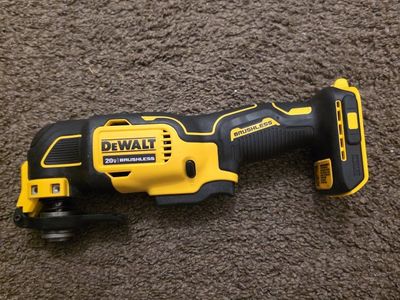 DEWALT ATOMIC 20V MAX Cordless Brushless Oscillating Multi-Tool (Tool Only)