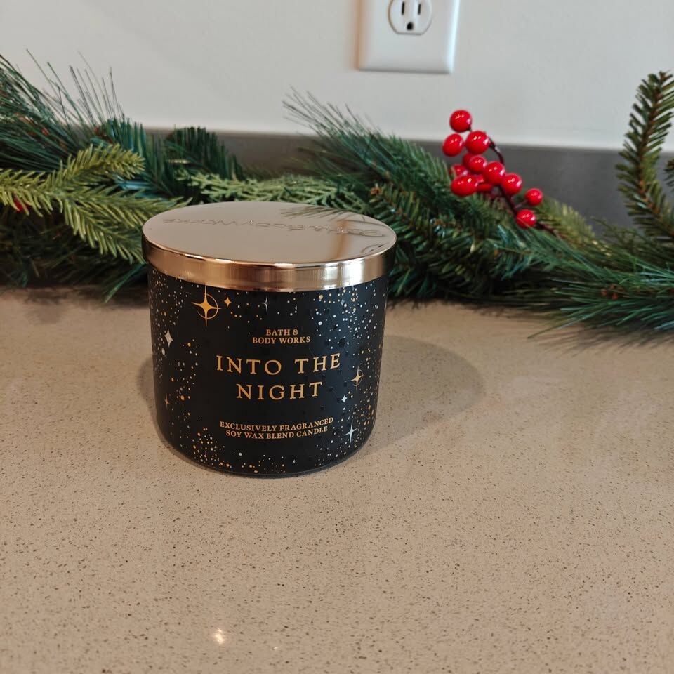 Like New Bath & Body Works Into the Night 3-wick candle