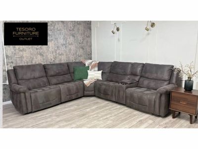 CARLIN FABRIC RECLINER SECTIONAL WE OFFER DELIVERY
