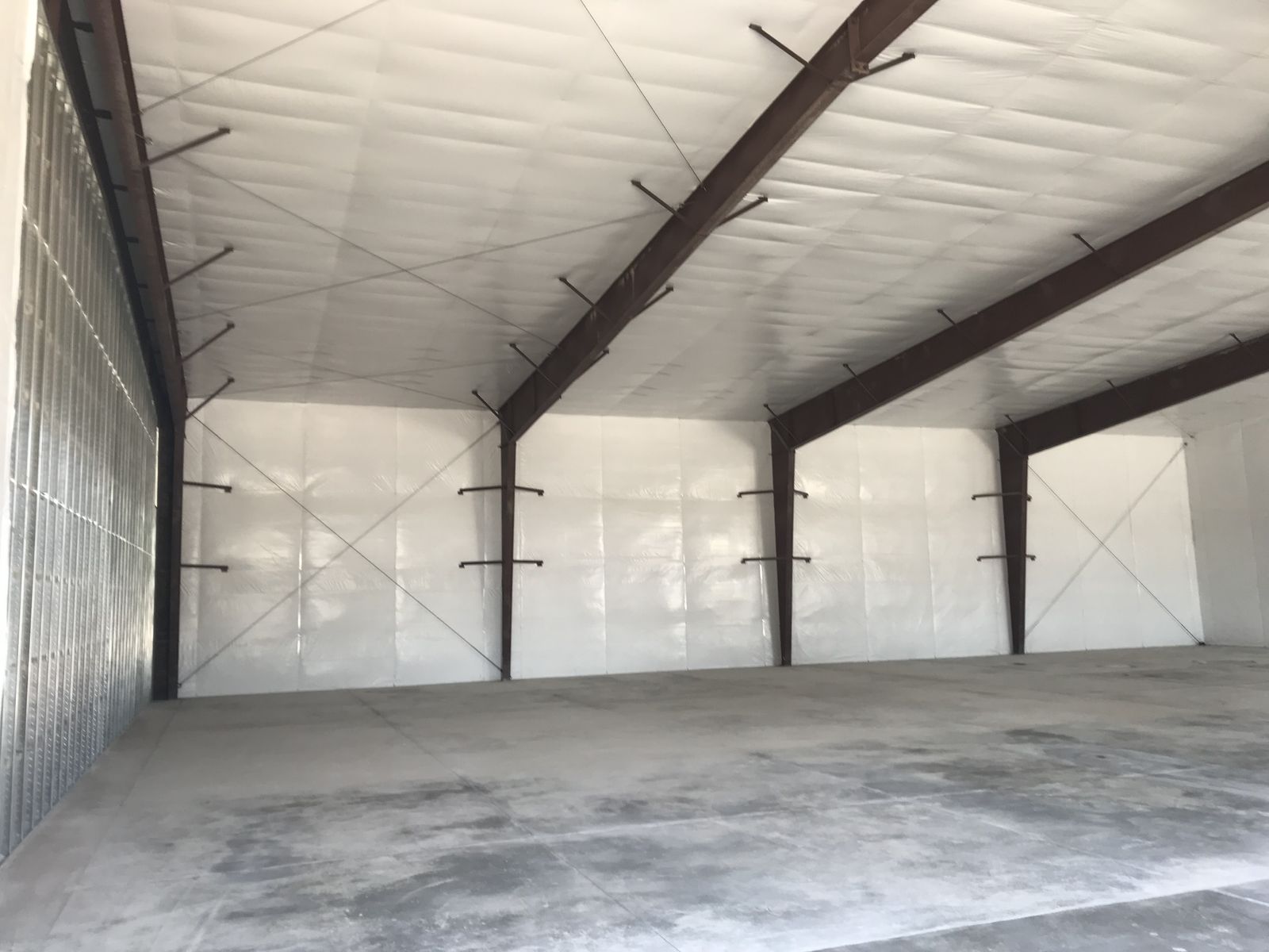 5,600 sq. ft. Warehouse for lease