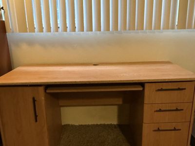 Computer desk