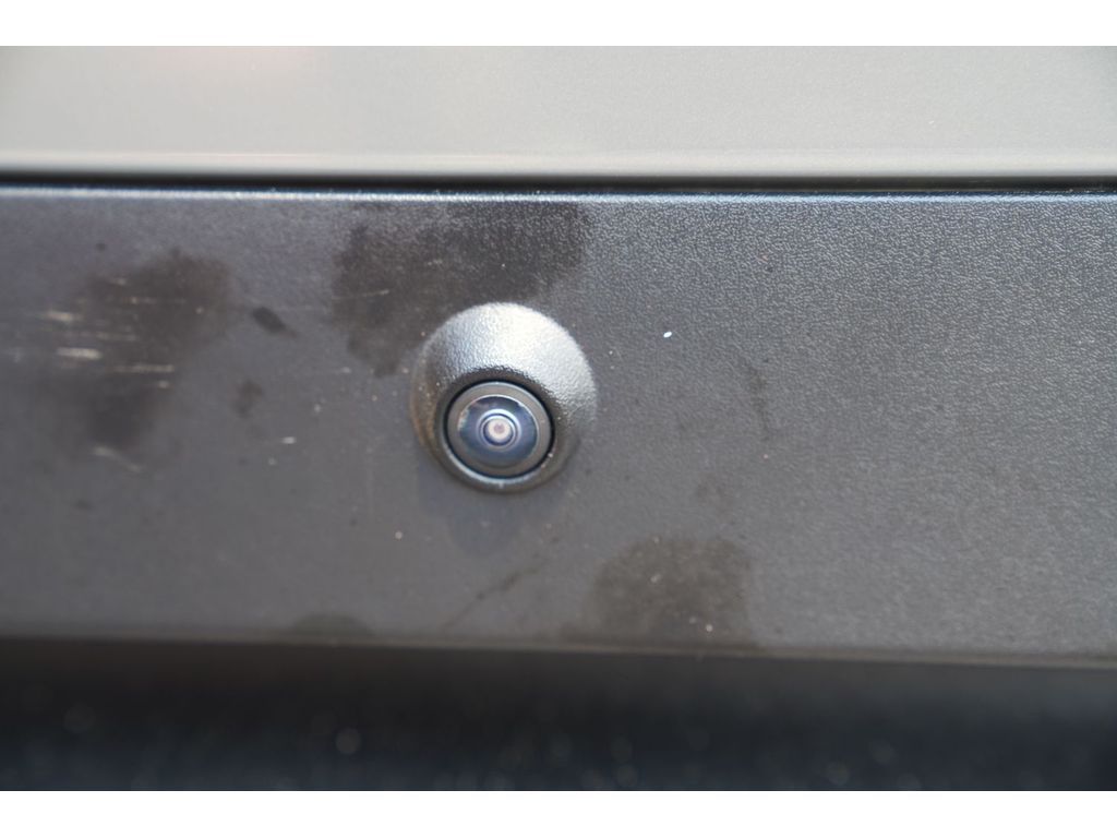 Main image 11