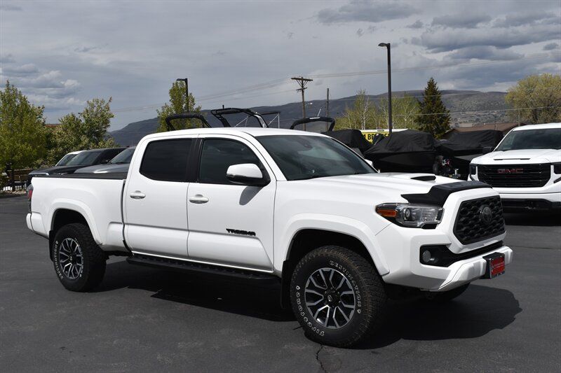 2020 Toyota Tacoma TRD Sport