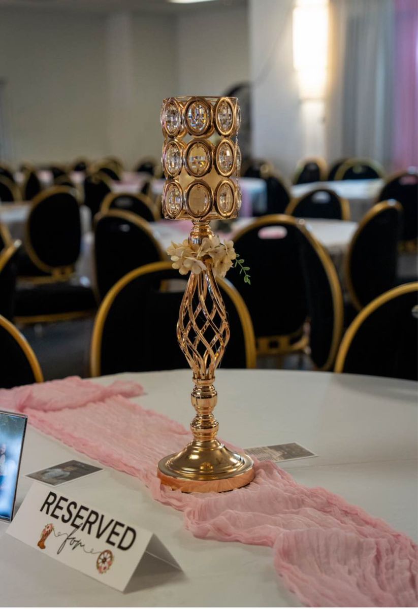 Elegant Gold & Crystal Candle Holder Centerpiece (10 Available) - Wedding/Formal Event Decor