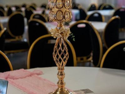 Elegant Gold & Crystal Candle Holder Centerpiece (10 Available) - Wedding/Formal Event Decor