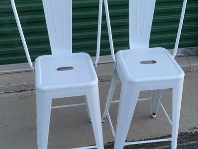 Set of 2 White Metal Bar Stools - Modern Industrial Counter Height Seating